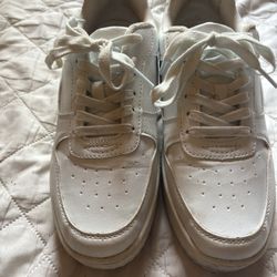 Women’s No BoUNDARIES Sneakers 