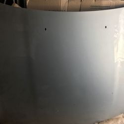 Hood Nissan altima 96,97,98