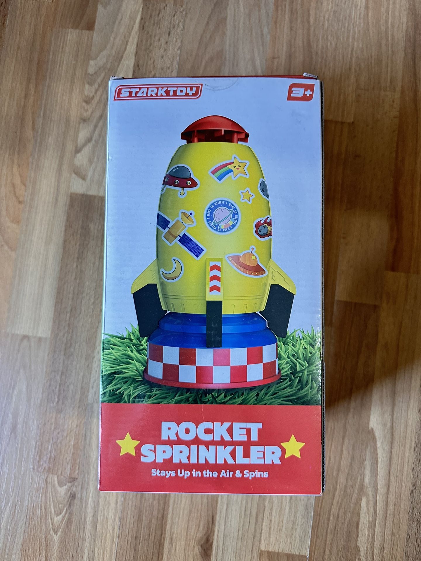 STARKTOY Water Rocket Launcher for Kids - Water Sprinkler Rocket - Outdoor Splash Toy