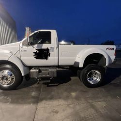 Ford F-650