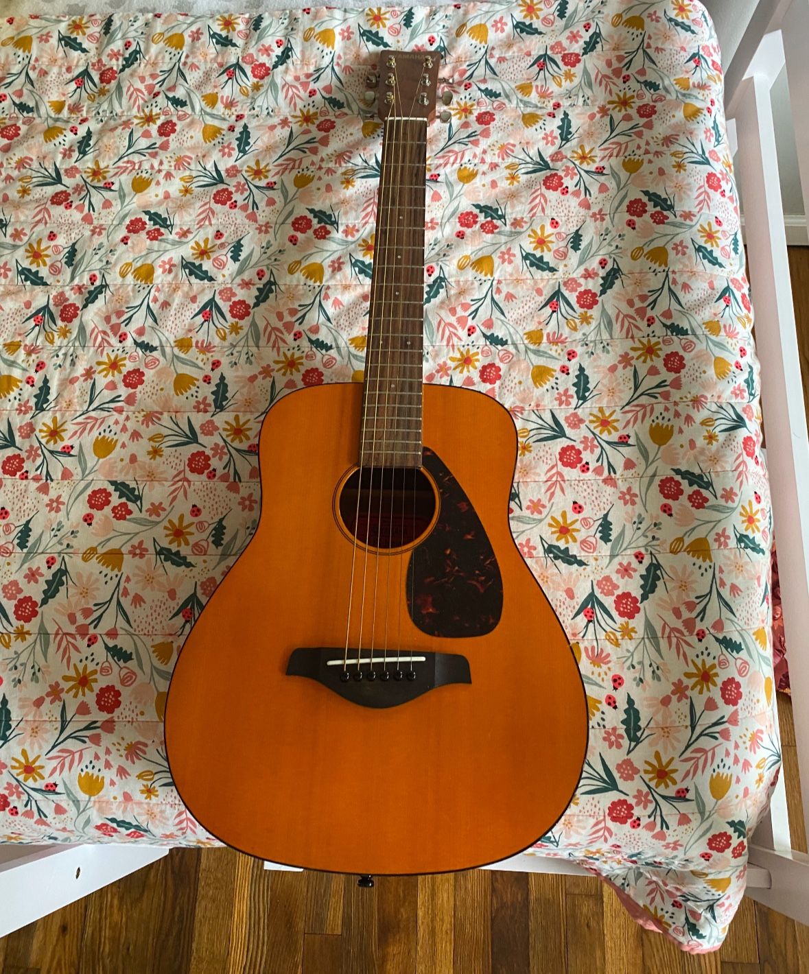 Yamaha Acoustic Kids Guitar
