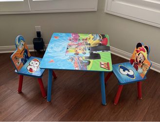 Disney kids table and chairs with a hidden secret compartment on top