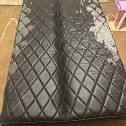 Futon FREE