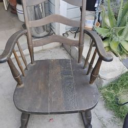Rocking Chair $15 Serious Buyers Only Fcfs Local Pickup