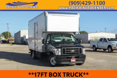 2023 Ford E-450 Cutaway