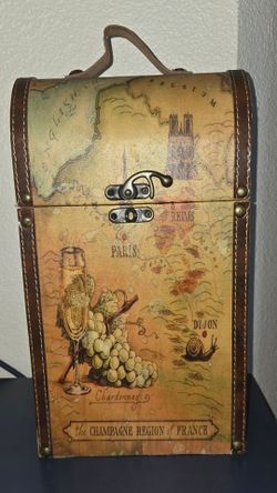 Caja de transporte de botellas de vino francés vintage