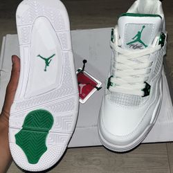 Jordan Retro 4 Green