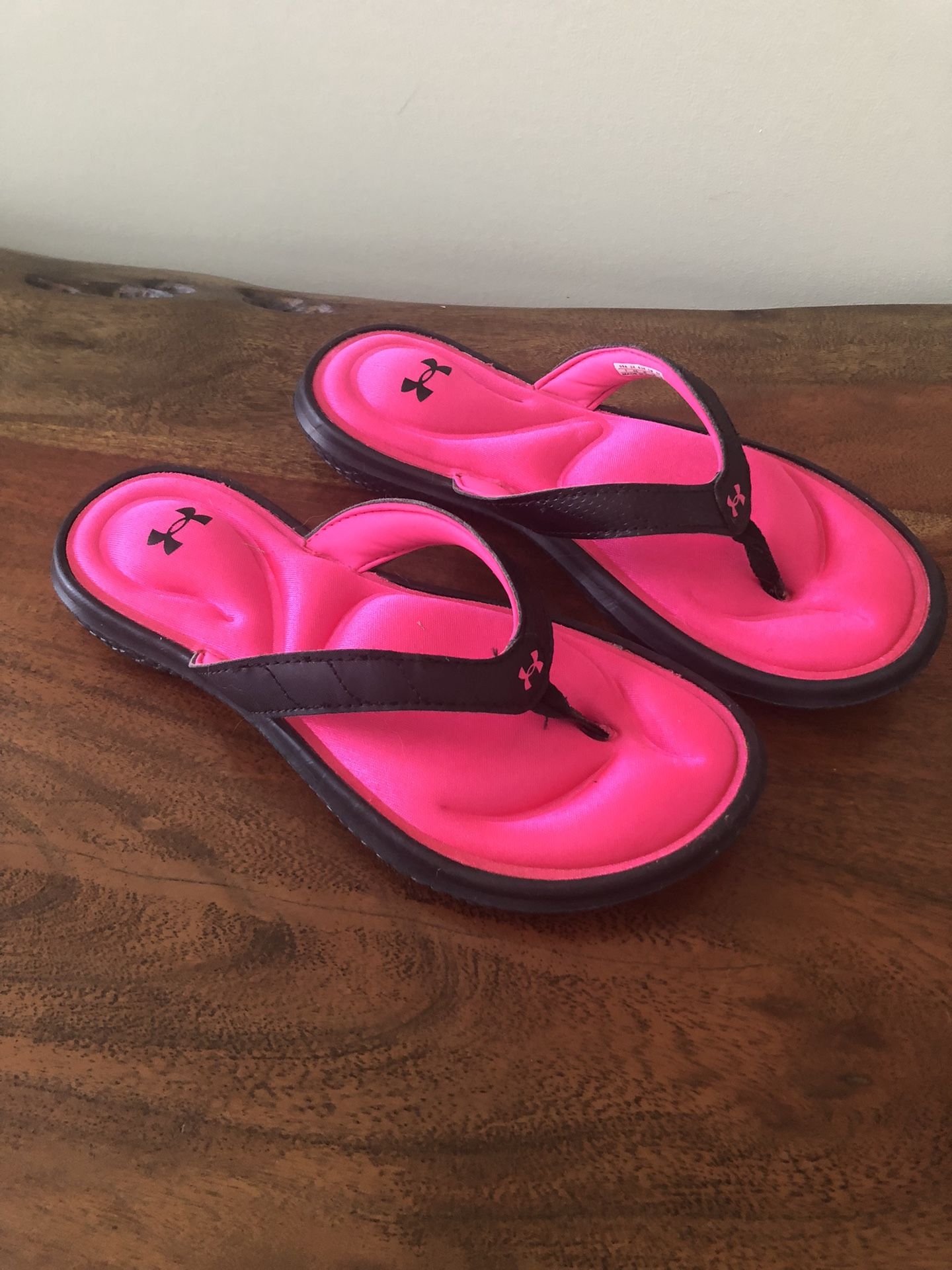 Under Armour Flip Flops (7)