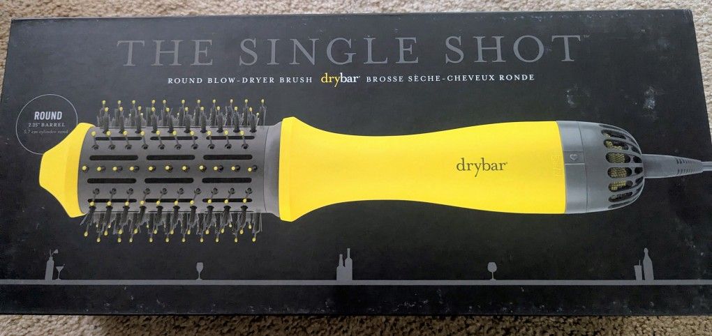 The Single Shot Round Blow-Dryer Brush