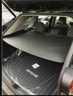 RAV4 RETRACTABLE Trunk Cover 2023