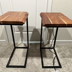 Natural wood end table with power/USB