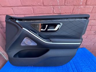 2021-2026 Mercedes S500 S580 Front Left Driver Door Panel Trim Black