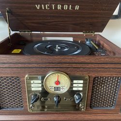 Victrola Quincy 6-in-1 Record Player