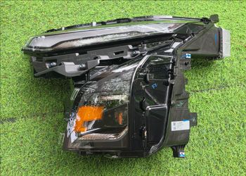 Chevrolet Equinox Headlamp 2025 2026 Left Side (Driver)OEM LED