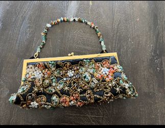 Vintage Yilin Black Satin Beaded Floral Clutch Purse with Gemstone Handle