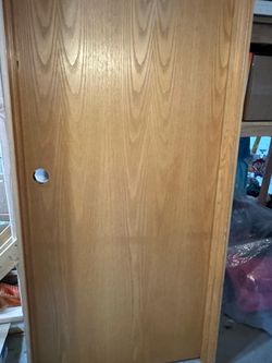 Interior Door Right Side open