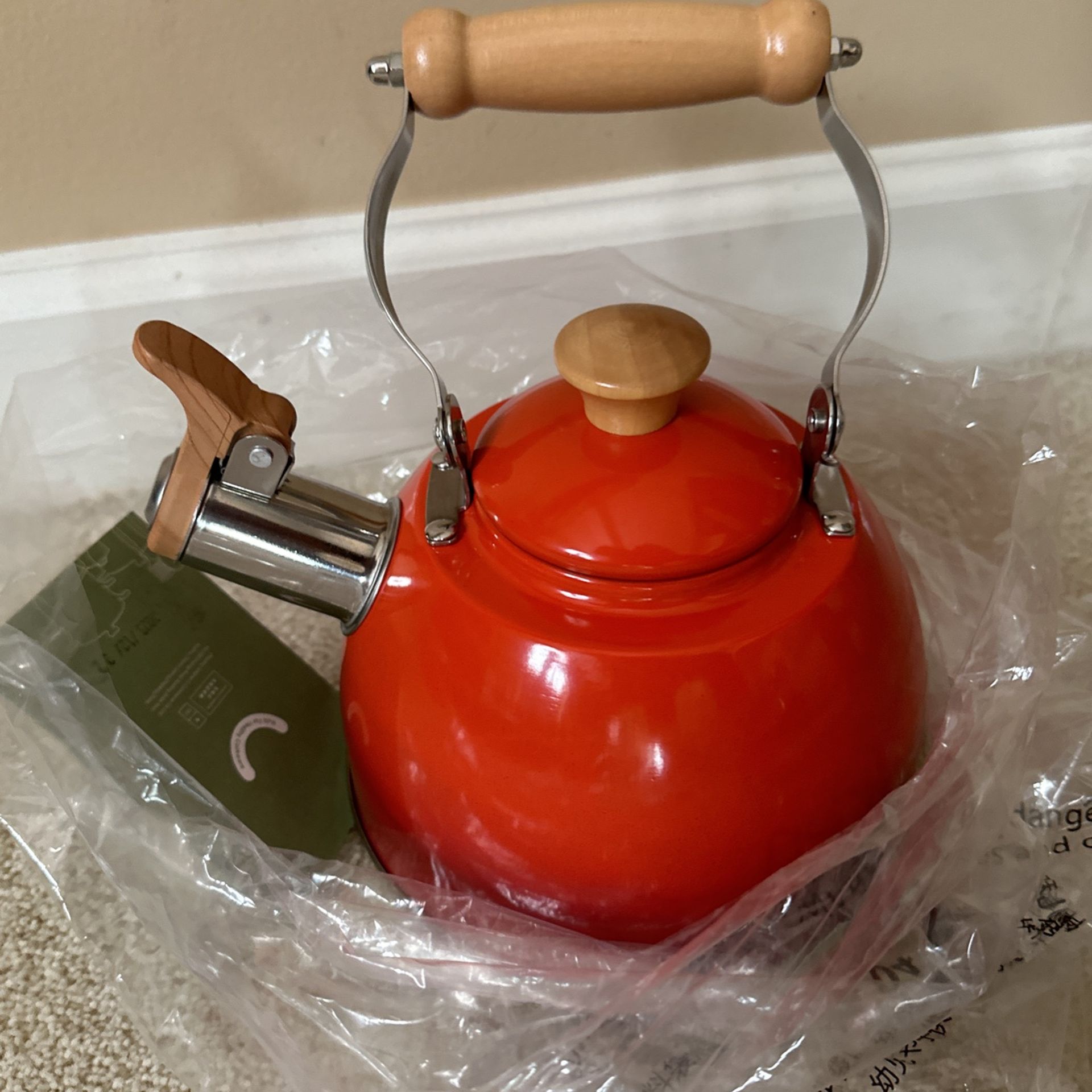 Rock Ur Wok Whistling T..ooden Handle Vintage