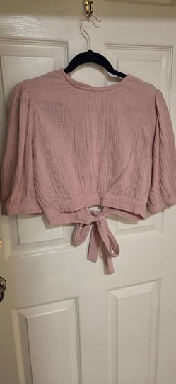 Light pink top