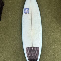 Custom 6ft surfboard 