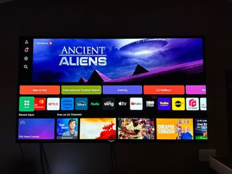 LG OLED83G4WUA 83" G4 4K UHD OLED evo Smart TV w/ Wall Mount