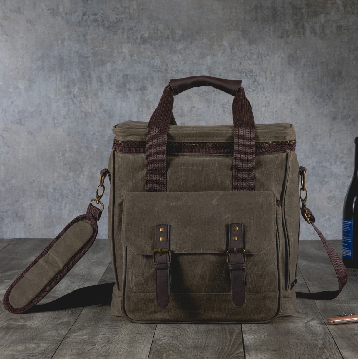 WEEKENDER 6 BOTTLE INSULATED WINE BAG