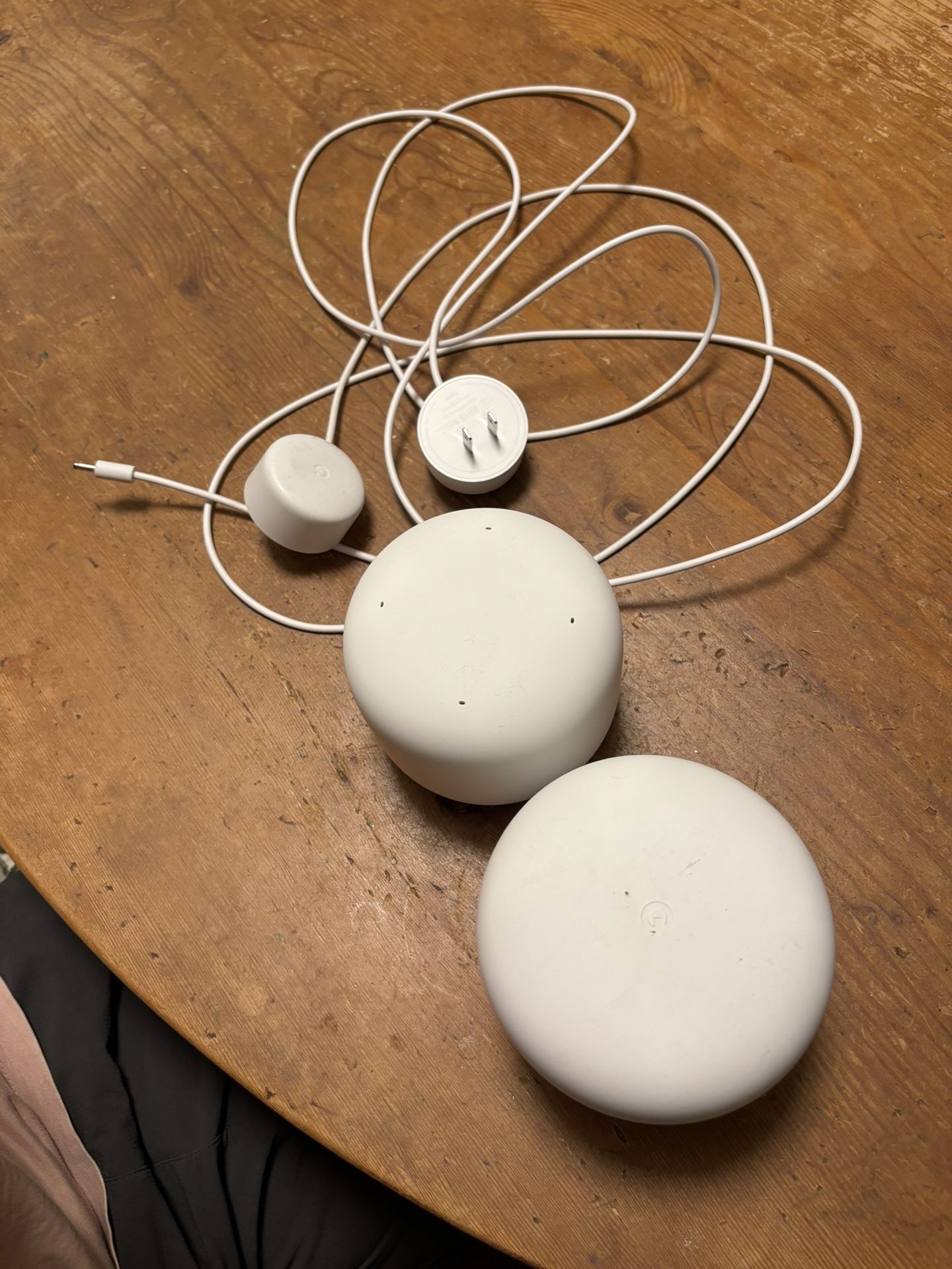 Google Nest WiFi Router And Point