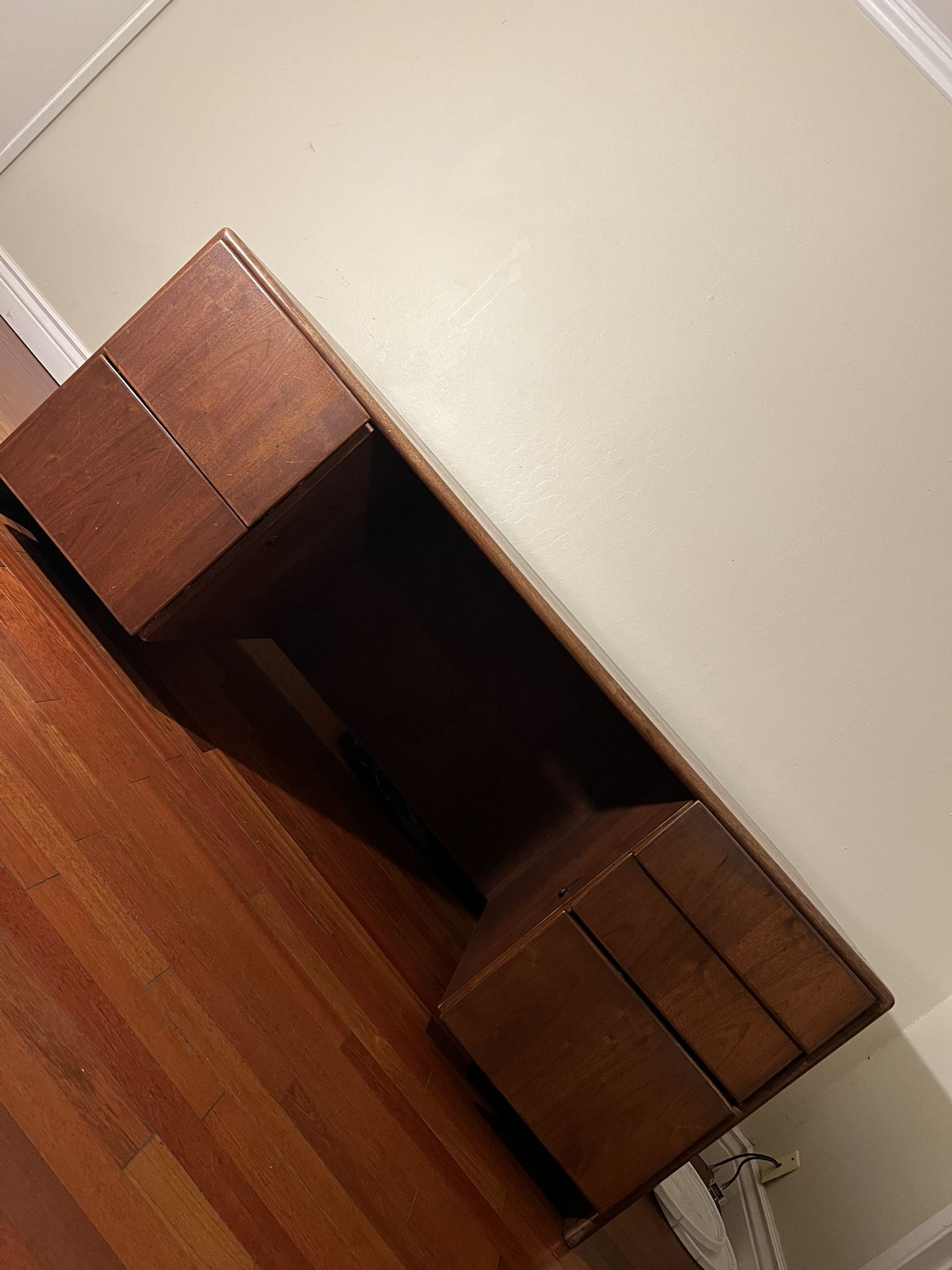 Office Desk