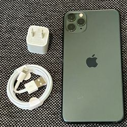 iPhone 11 Pro  Max  , Unlocked  for all Company Carrier ,  Excellent Condition Like New 