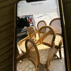 6 Vintage Chairs 