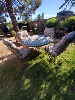Five piece steel patio set