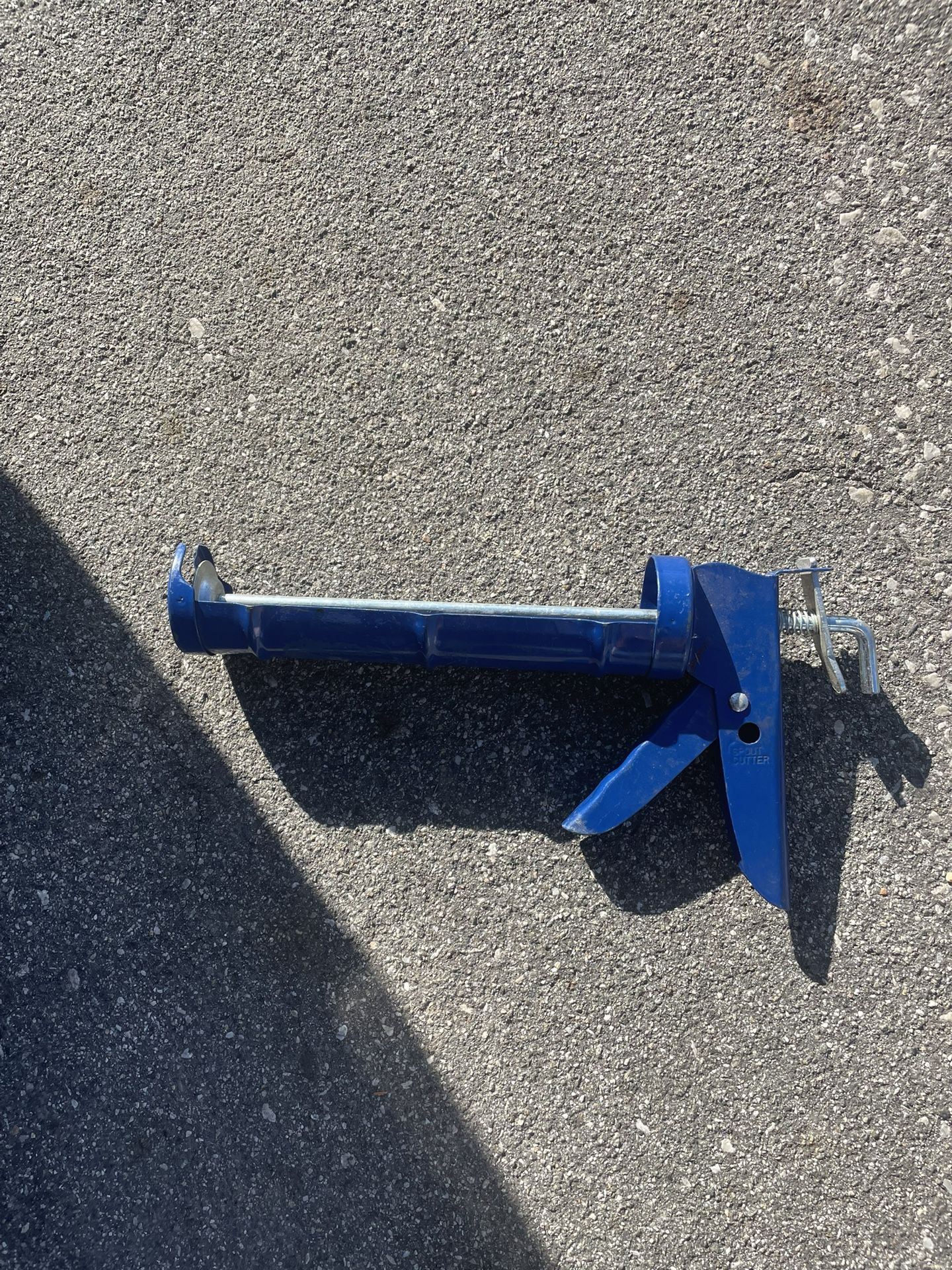 Lowe’s Calking Tool