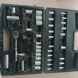 Husky Tool Set 