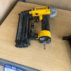 Dewalt  Nailer 