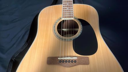 Guitar with tuner