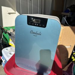 Cooluli Mini Fridge