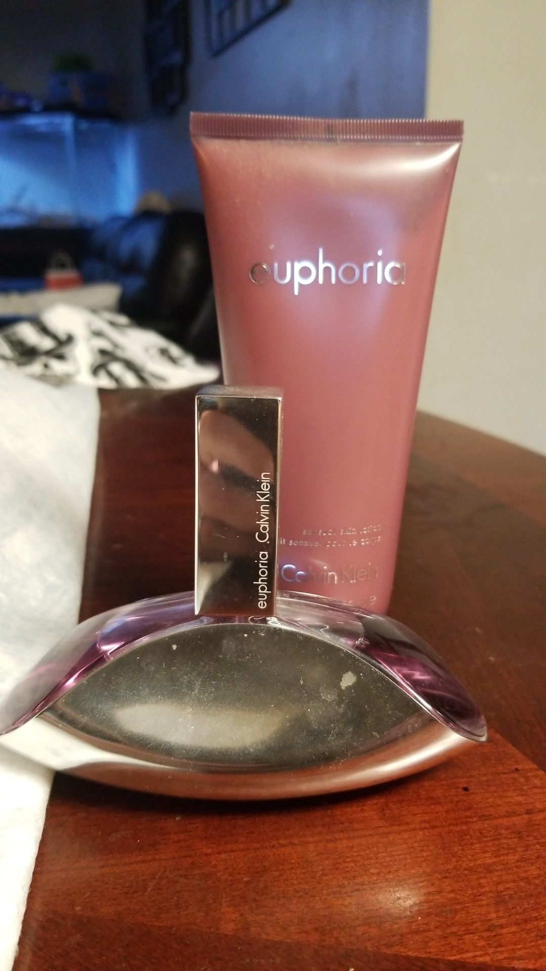 CALVIN KLEIN EUPHORIA PERFUME AND LOTION