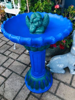BIRD BATH
