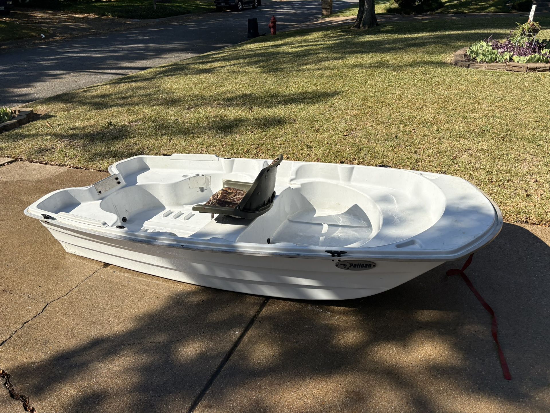 10 Ft Lake Ready Pelican Scorpio