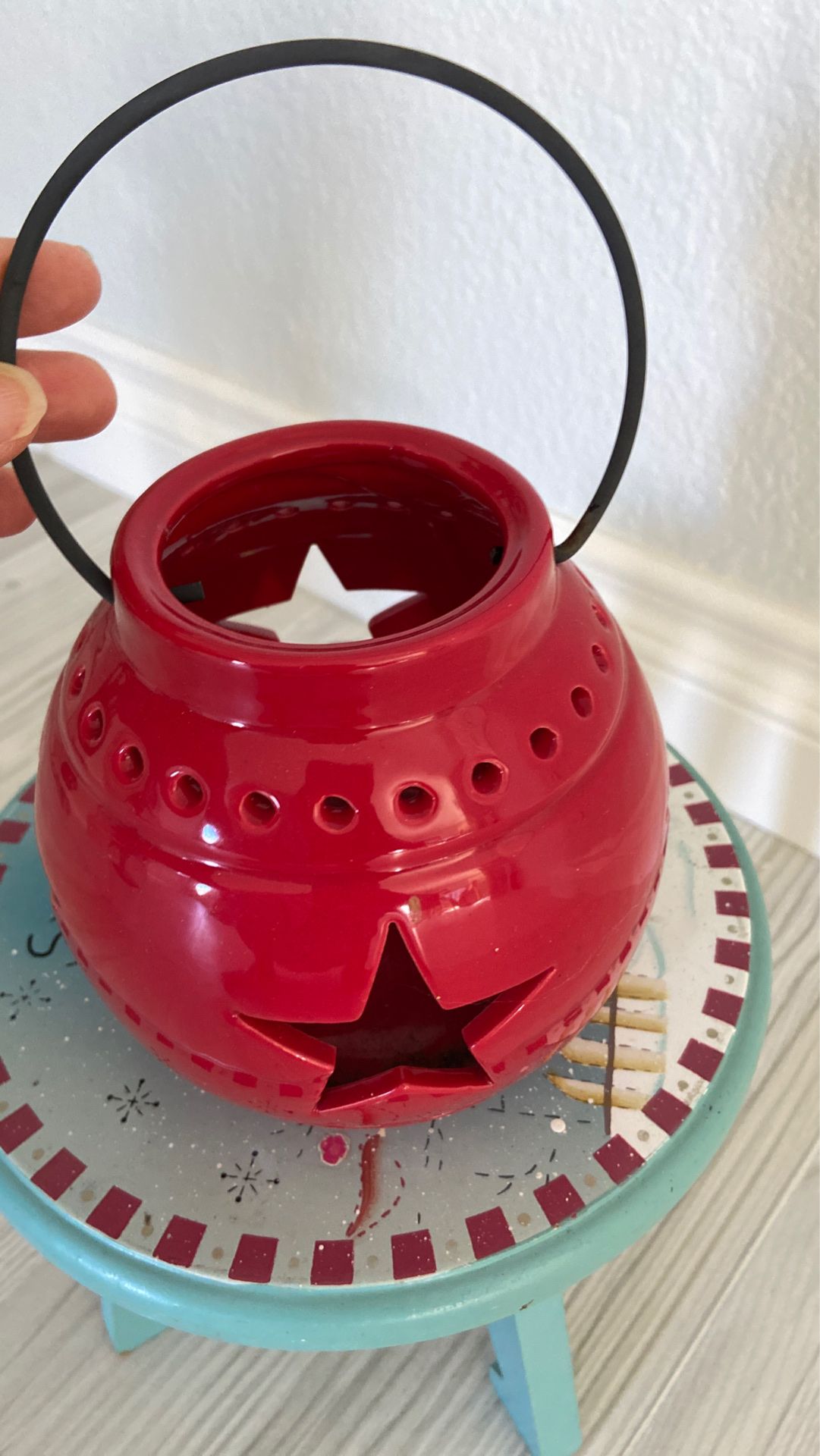 Small stool & ceramic lantern