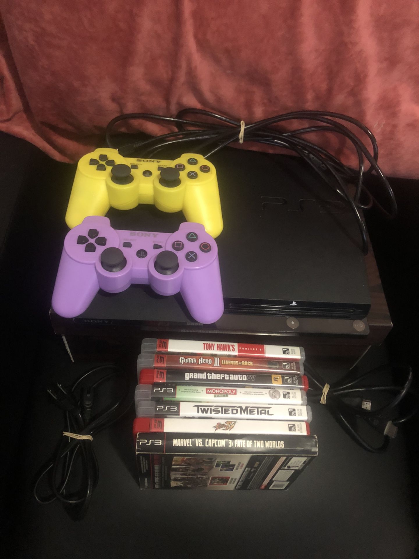 Playstation 3 Slim Horizontal cooling Station w/2 wireless controllers and 7 games