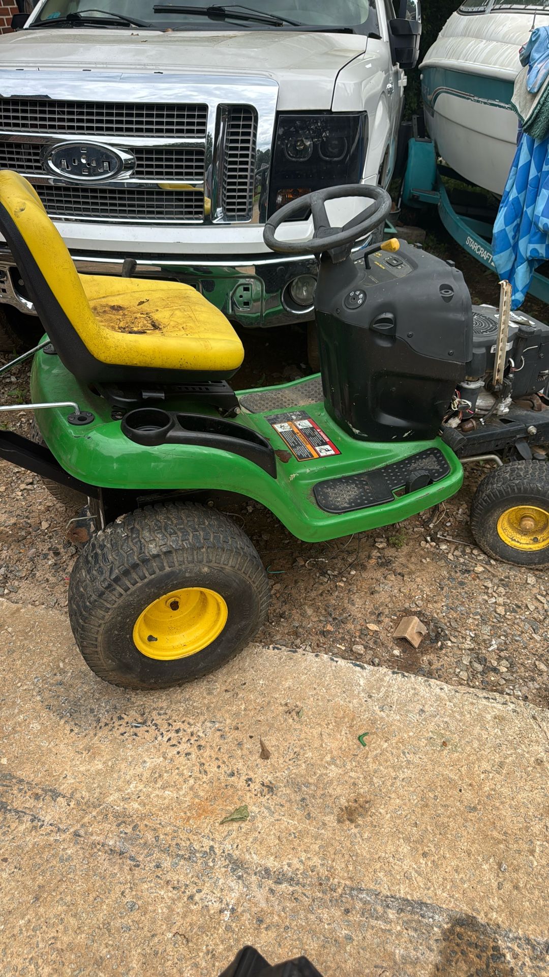 John Deere Riding Lawn Mower
