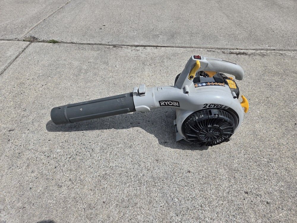 Ryobi Gas Leaf Blower