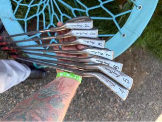 845 Tommy Amour Irons