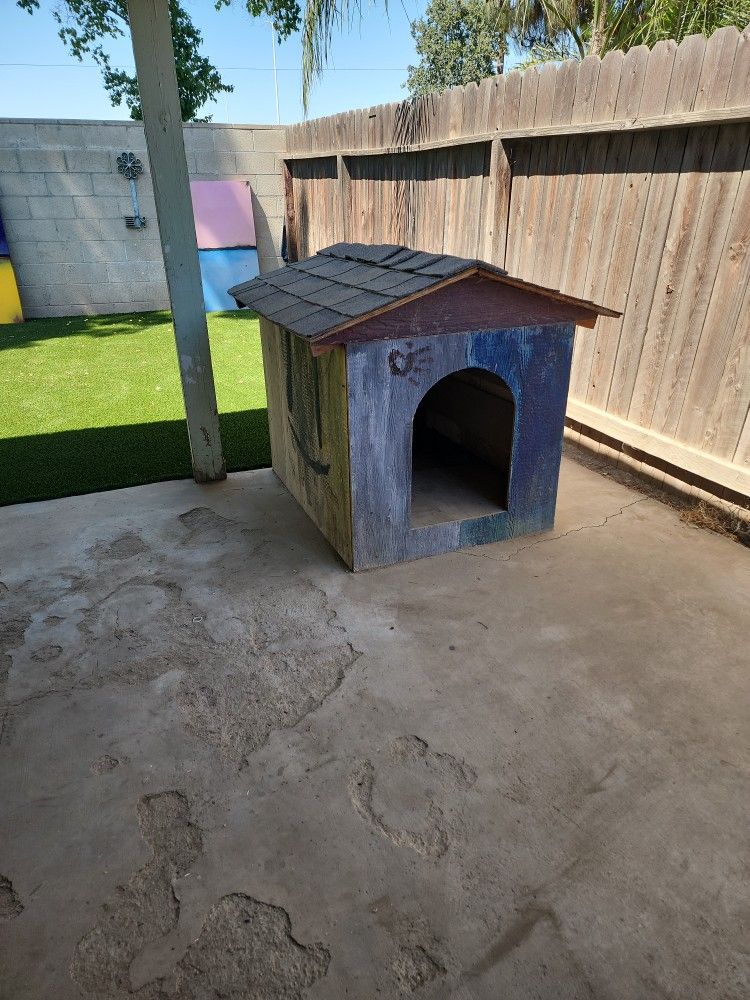 Dog House