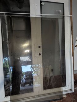 FREE LARGE GLASS