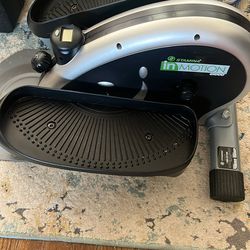 Desk Cycle / Stamina InMotion