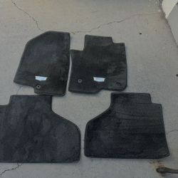 Escalade Carpeted Floor Matts With Logo