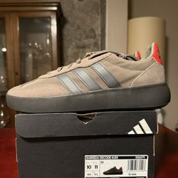 New Mens 10 Adidas Audi Barreda Decode Deadstock rare sneakers shoes $150 cash, pick up in Reseda only (Tampa and Vanowen)