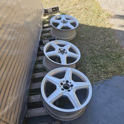 3 Mercedes AMG Wheels 