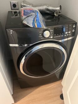 Gas dryer GE 7.5 cu ft model # GFD45GSPM0DG …Used good condition